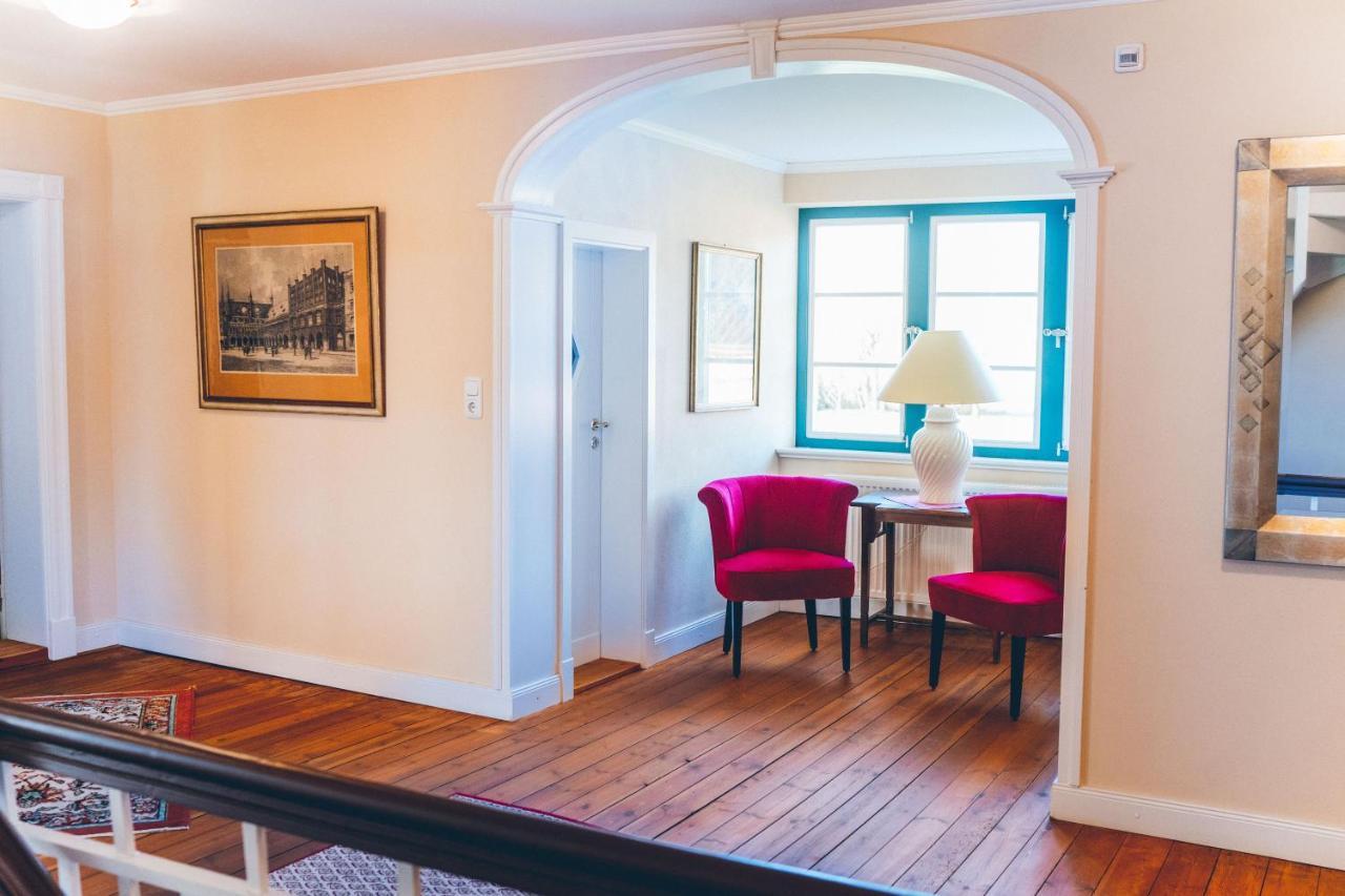Gutshaus Neu Farpen Hotel Neuburg  Buitenkant foto
