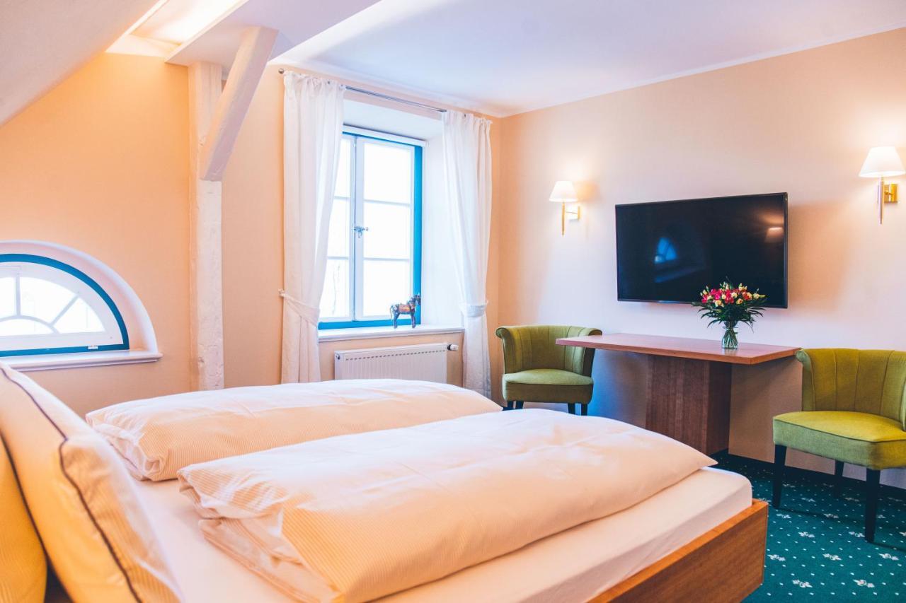 Gutshaus Neu Farpen Hotel Neuburg  Buitenkant foto